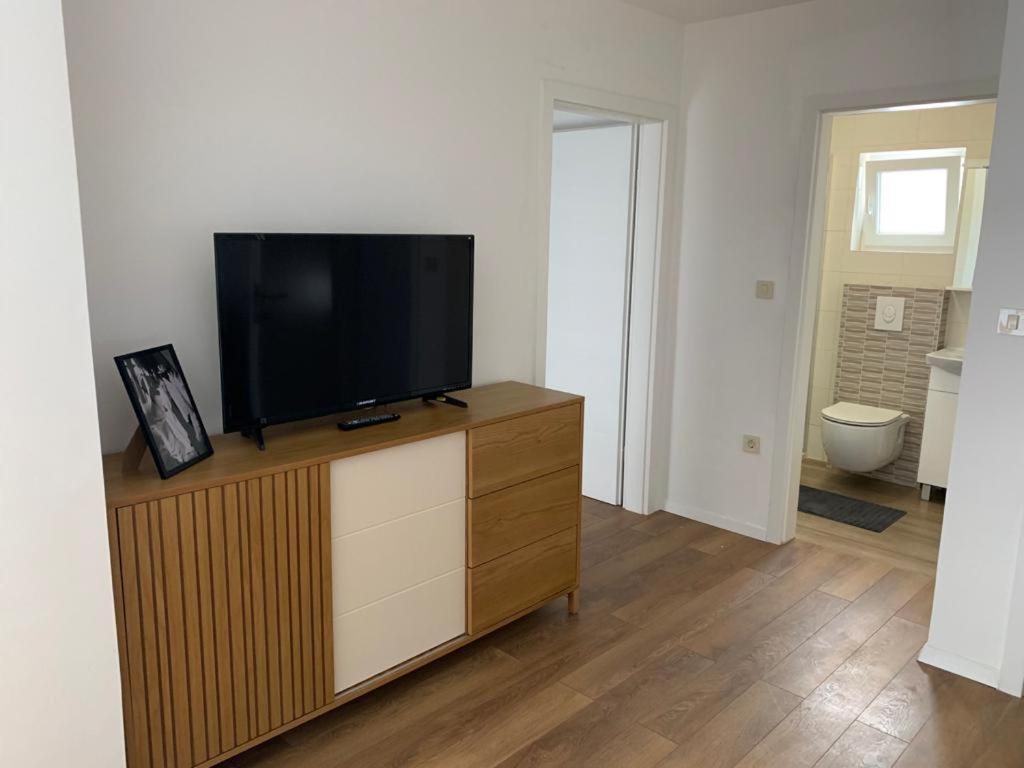 Korta Adria Apartment Drage Exterior foto